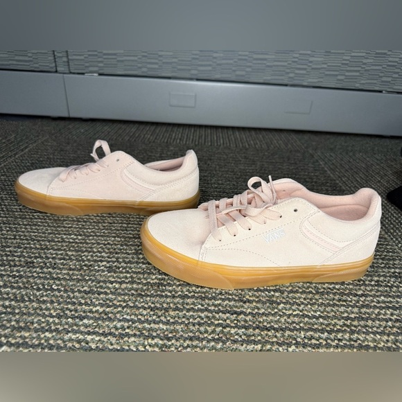Vans Seldan Sneakers - Light Pink - Women’s 7 - Like New - Picture 3 of 7